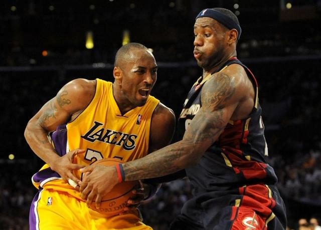 心后分球到 心后分球到