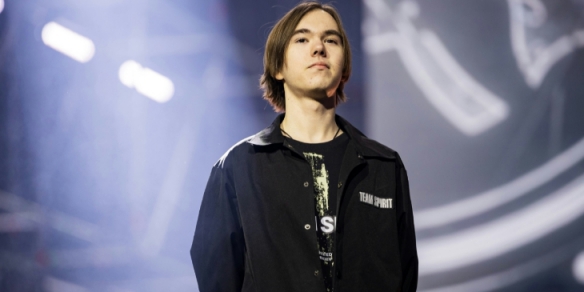 里明确主核 里明确主核